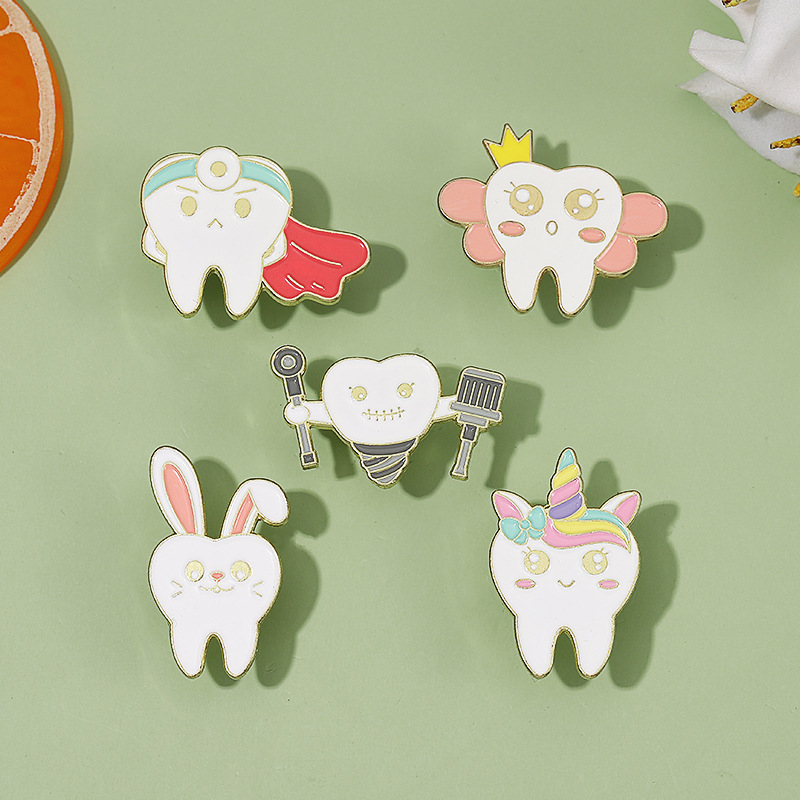 Tooth Oral Health Enamel Pins  - Embroidery Unicorn recension och pris