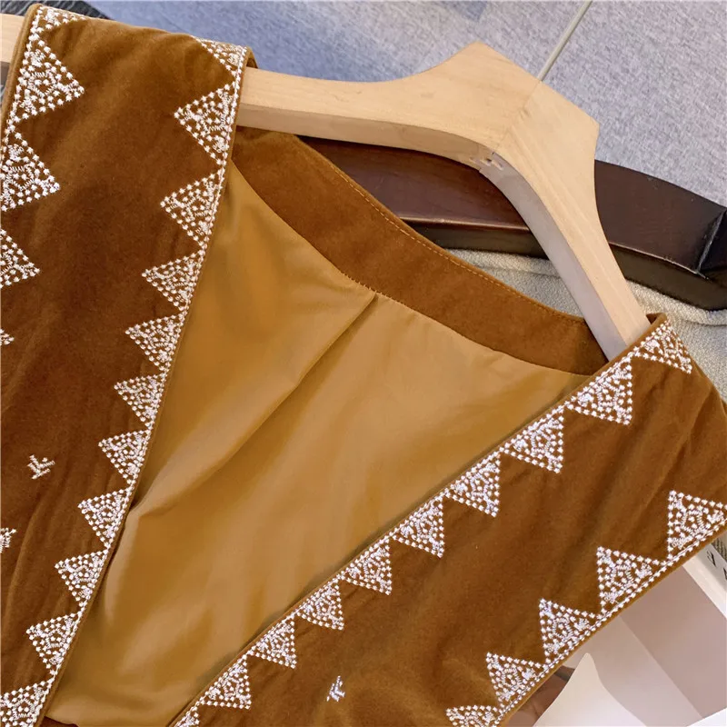 Vintage Fashion Cardigan for W - Embroidery Zig Zag Stitch recension och pris