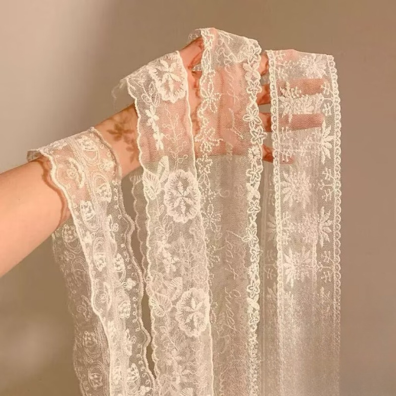 New Black White Long Lace Flow - Embroidery Premium recension och pris