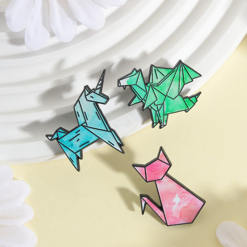 Cute Origami Animal Enamel Pin - Embroidery Unicorn recension och pris