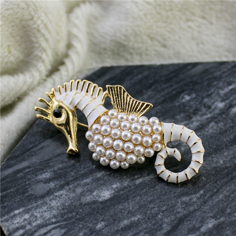 Vintage Animal Brooch Collecti - Embroidery Unicorn recension och pris